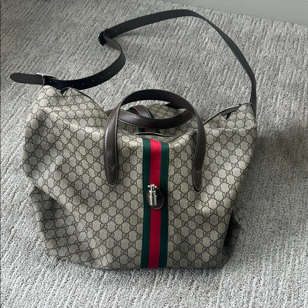 Large design, designer, look-alike, travel bag - Picture 3 of 3